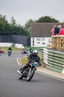 Vintage-motorcycle-club;eventdigitalimages;mallory-park;mallory-park-trackday-photographs;no-limits-trackdays;peter-wileman-photography;trackday-digital-images;trackday-photos;vmcc-festival-1000-bikes-photographs